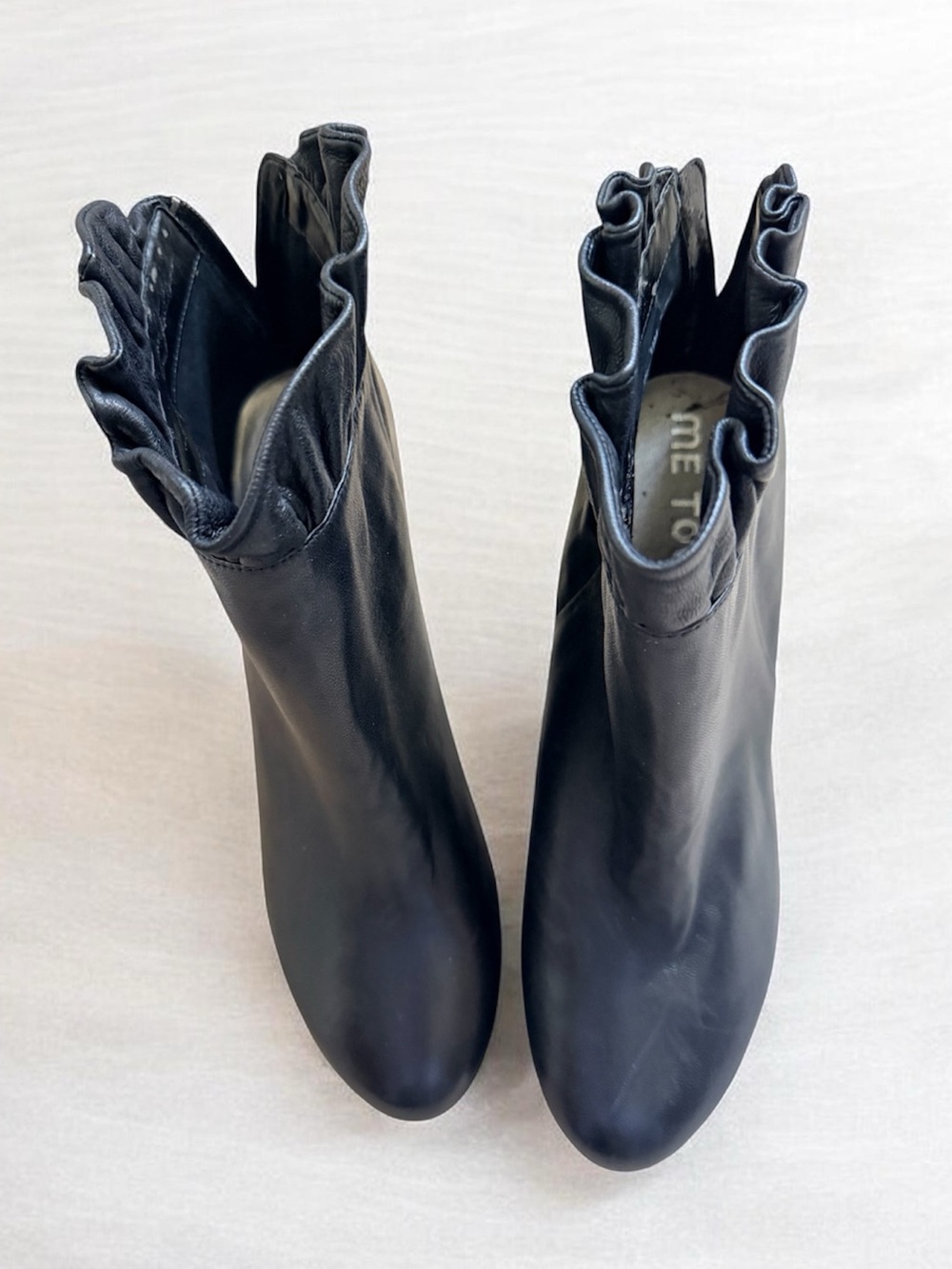 me too Black Ruffle-Cuff Ankle Boots